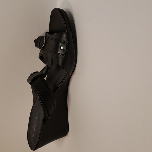 Dockers Wedge Sandals - Picture 3 of 6